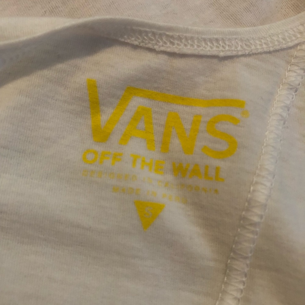 2/$10 👗 Vans Tank Top - Picture 3 of 3